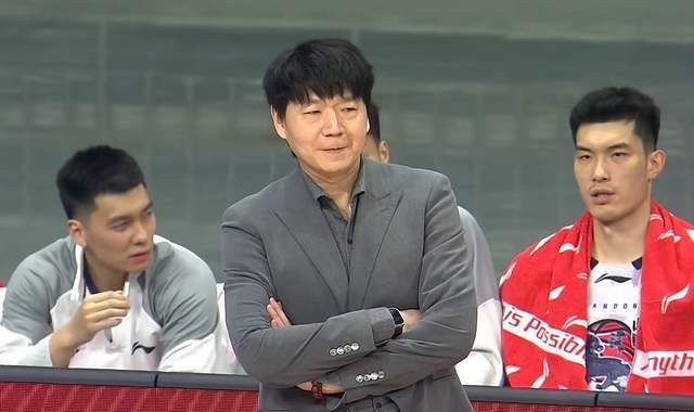 九游体育篮球比分-大冷门！山东遭鱼腩复仇，郭艾伦伤退，高诗岩6+6，克里斯凶名宿